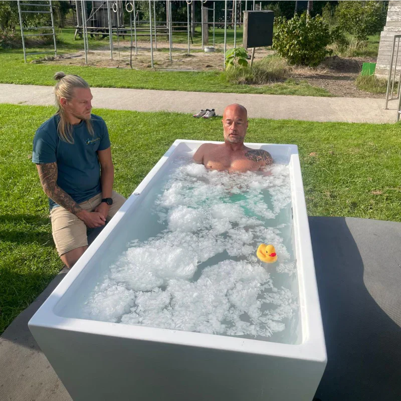Het volgen van een ijsbad workshop